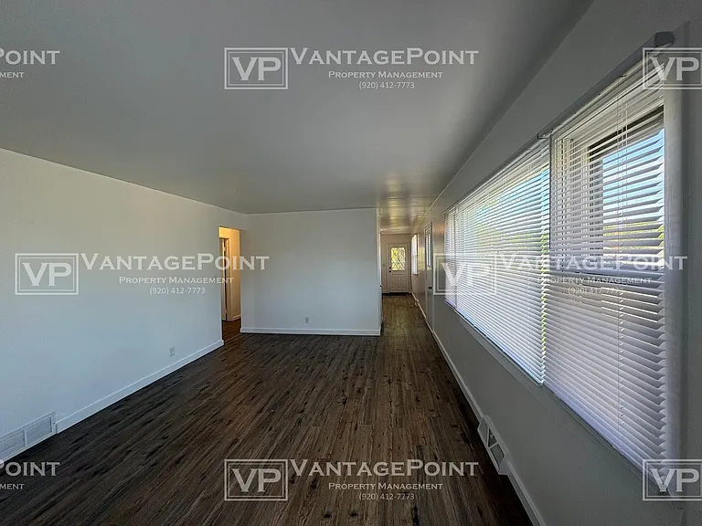 714 Buchholz St — Photo 5