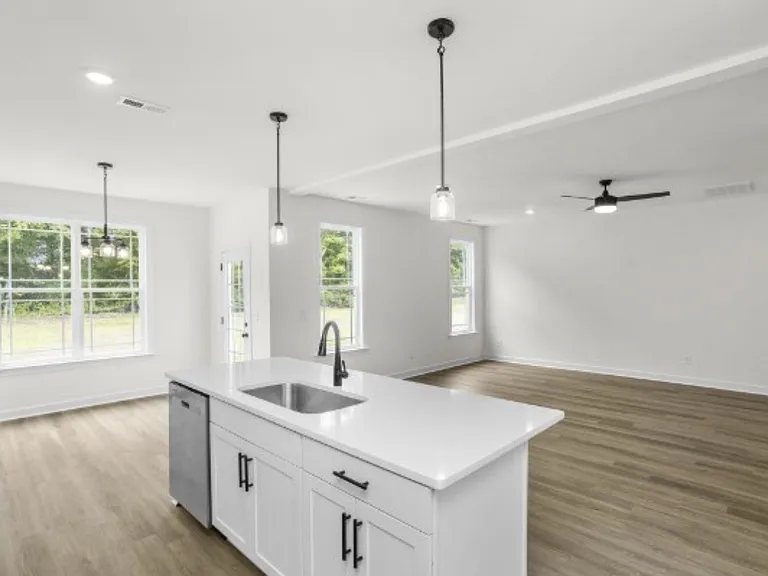 5021 Salient Dr — Photo 8