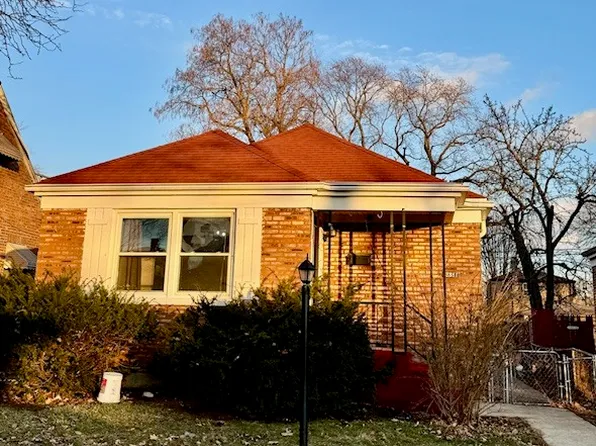 8851 S Parnell Ave, Chicago, IL 60620