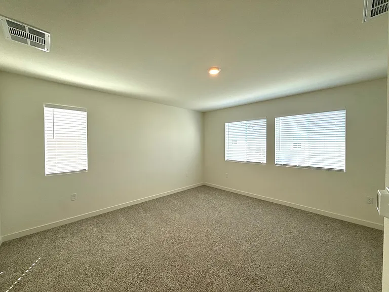 2024 Shady Tree Cir — Photo 13