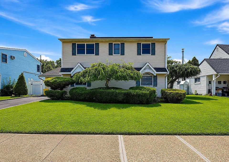12 Cable Ln