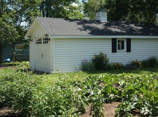 312 4th St S, Ellendale, ND 58436