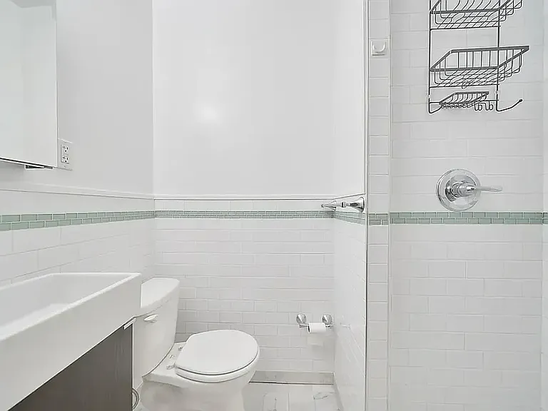 247 Broome St #2B — Photo 5
