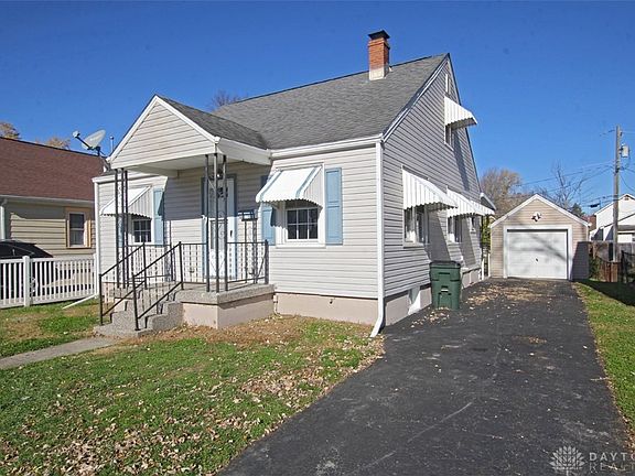 3rd image of 121 Boys Ave