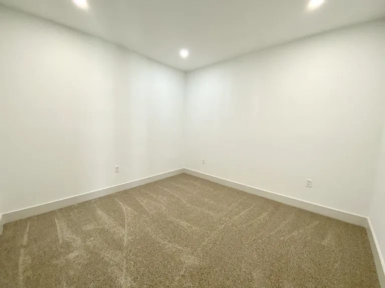 5 Marianna Way #202 — Photo 10