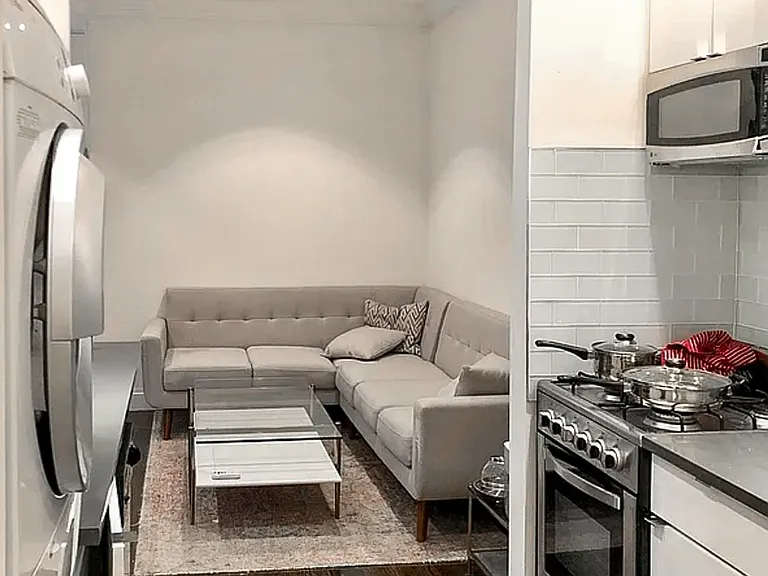 54 E 3rd St #10 — Photo 8
