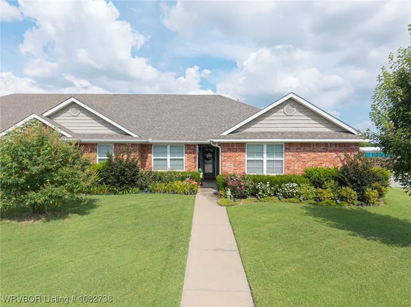 133 Honeysuckle St, Alma, AR 72921