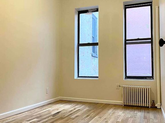 4th image of 102 W 73rd St #3BB