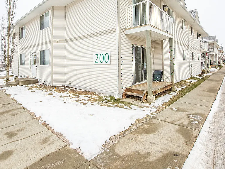 620 King St — Photo 38