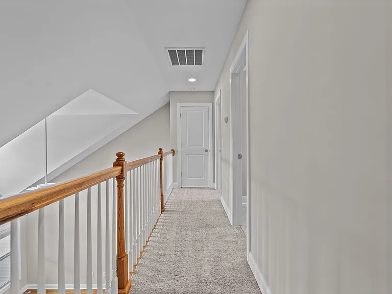 118 Cypress Cir — Photo 38