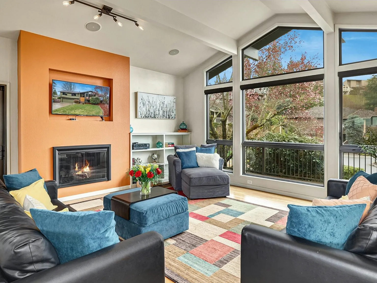 4 bed, 2530 sqft, $5,300 — Photo 4