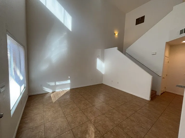 4915 E Russell Rd #180-6 — Photo 12