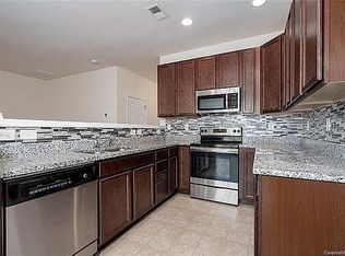 10621 Bunclody Dr, Charlotte, NC 28213