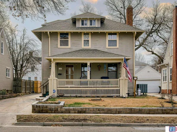 2627 Everett St, Lincoln, NE 68502