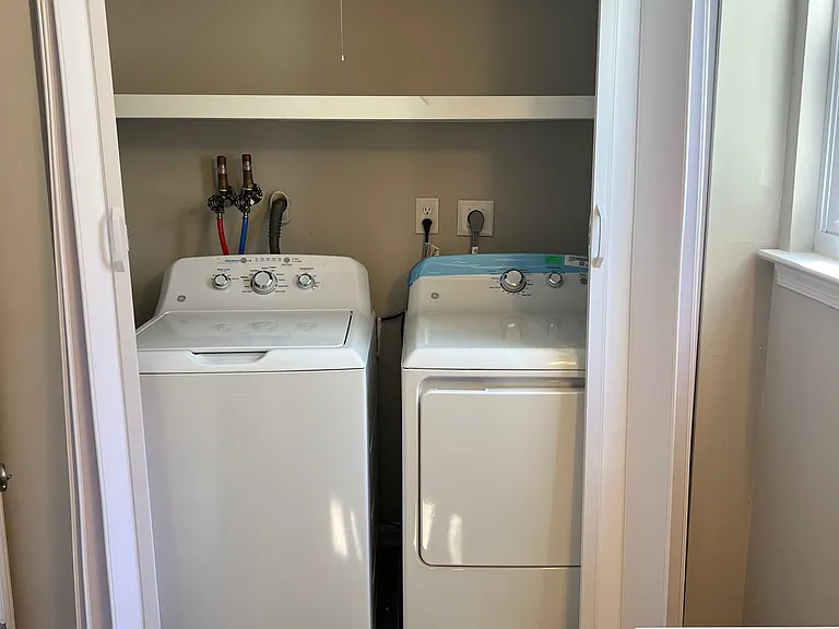 16 Maynard Dr #A — Photo 10
