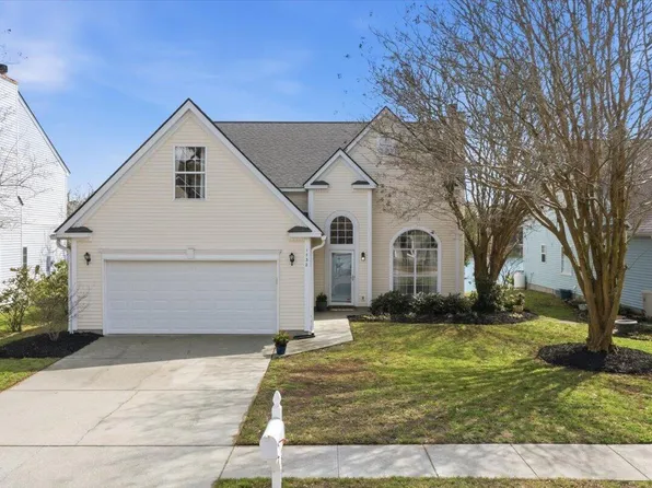 1732 Crystal Lake Dr, Charleston, SC 29412