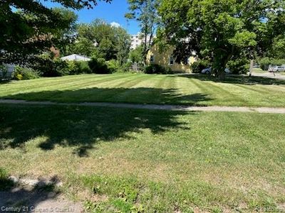 35708 Brush St, Wayne, MI, 48184