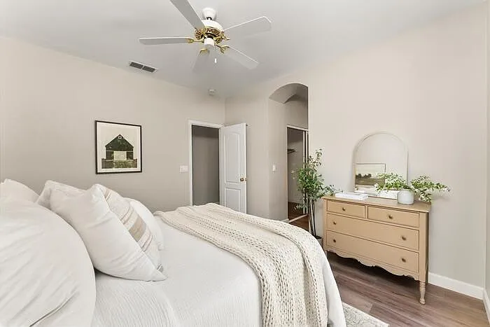 742 Langrick Ct — Photo 23