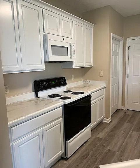 3668 Lilac Ln #1 — Photo 5