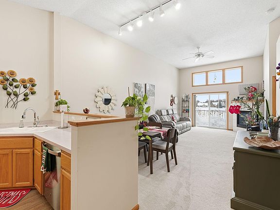 5th image of 3909 93rd Ave N