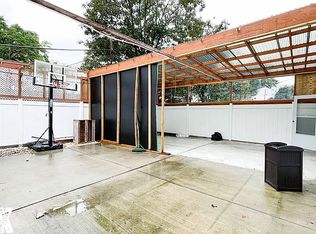 521 Maple St #B1, Brooklyn, NY 11225