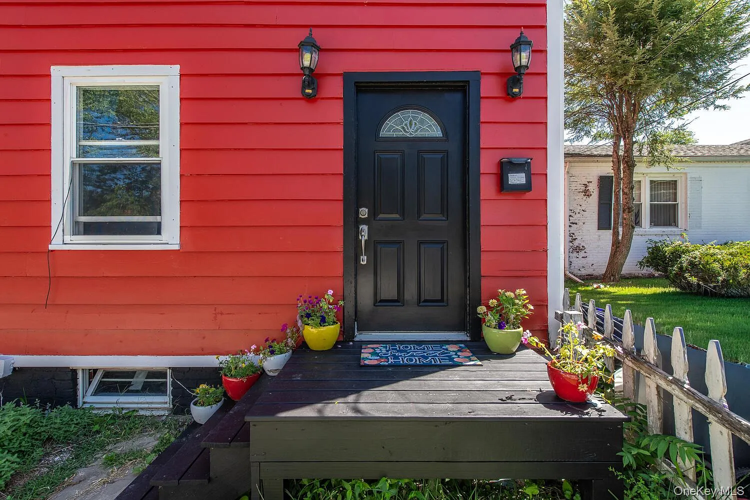 3 bed, 1.5 bath, 1476 sqft, $3,000 — Photo 3