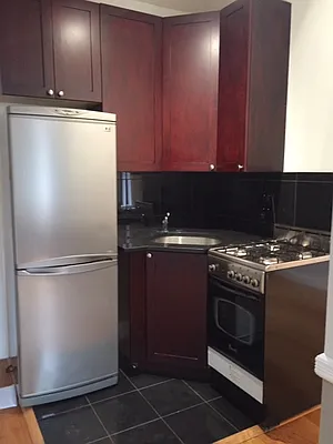 Rented by AJ Clarke | media 31