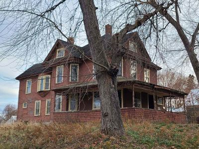 74 Pine Street, Madison, ME, 04950