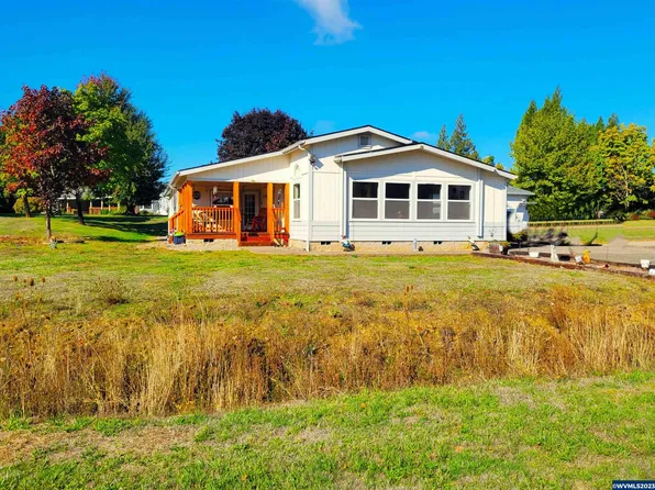 39150 Shilling Dr, Scio, OR 97374