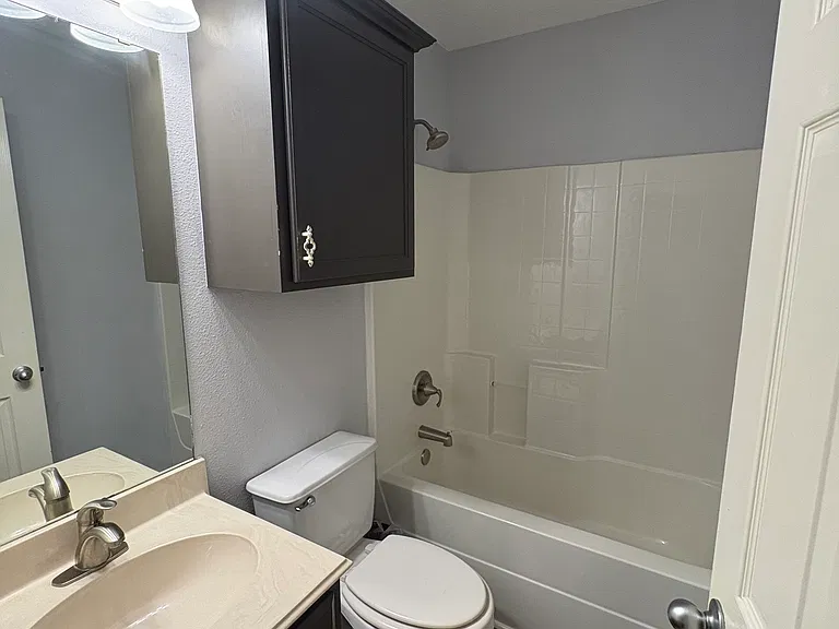 518 Tall Timber Dr — Photo 4