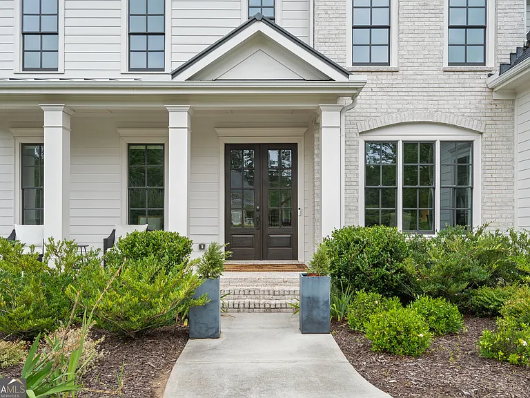 2045 Kent Ct — Photo 10