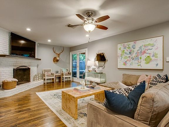 2nd image of 10511 Royalwood Dr