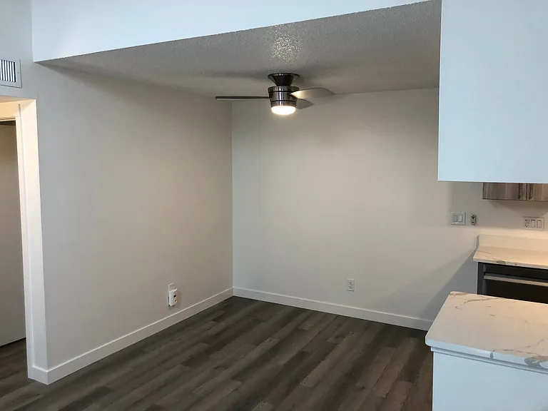 8225 Fairmount Dr #10-204 — Photo 13