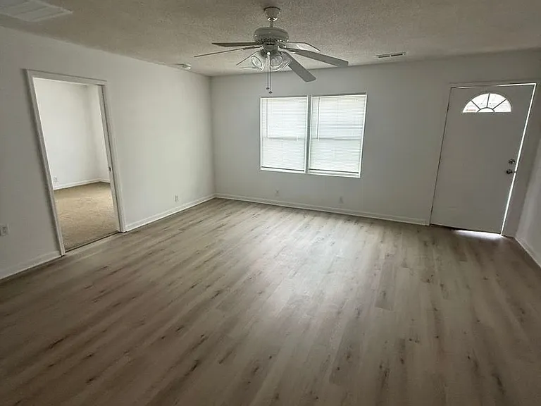 1234 Old Farmer Rd — Photo 3