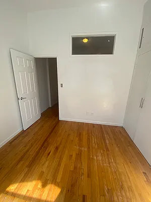 Rented by J Misrahi Realty Corp | media 31