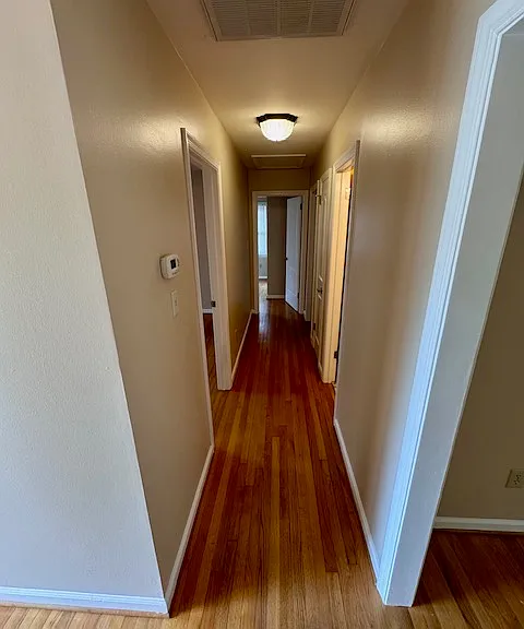 825 Ventnor Dr — Photo 7