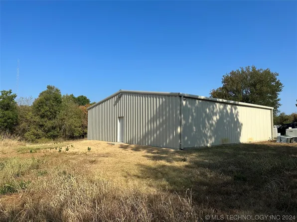 380 S Robinson Rd, Bokchito, OK 74726