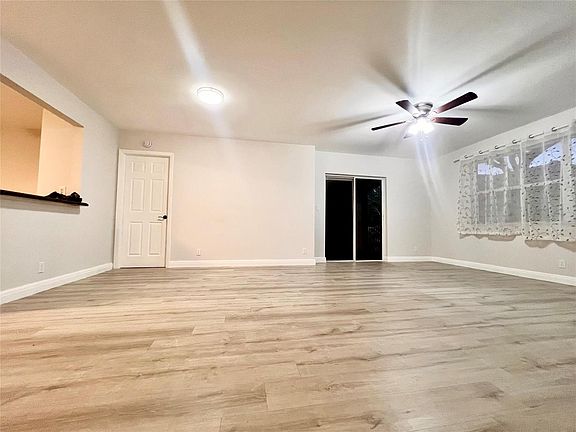 3rd image of 12269 Royal Palm Blvd #7N