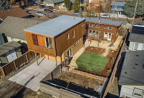 1325 NW Albany Ave #2 Photo 1 1325 NW Albany Ave #2 Photo 1