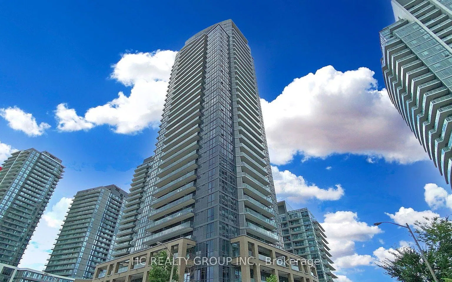 2 bed, $2,800 — Photo 1
