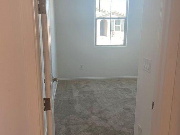 4th image of 1643 E Paul Dr