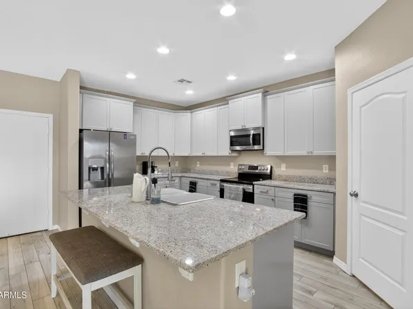 41360 W LUCERA Lane, Maricopa, AZ 85138