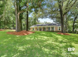 22524 Main St, Fairhope, AL 36532