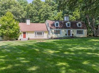 10 Adams Rd, Boxford, MA 01921