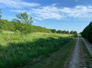 5524 Latham Rd, Rockford, IL 61101