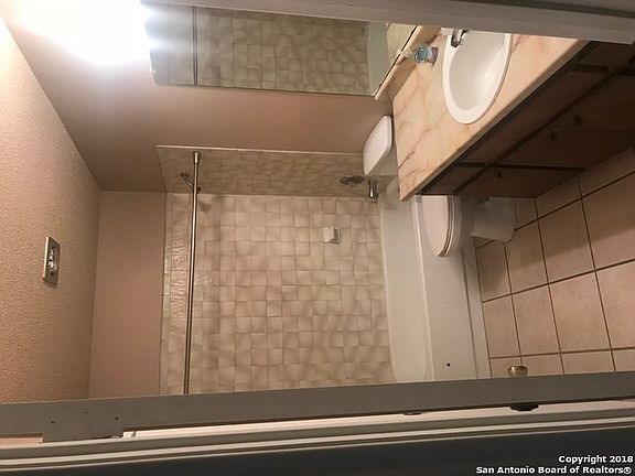 4th image of 116 Navajo Cir
