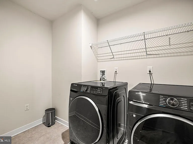 220 Chase Dr — Photo 29