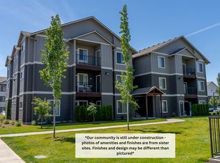 114 Greencrest St NE #138-301, Salem, OR 97301