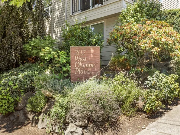 202 W Olympic Place #103, Seattle, WA 98119