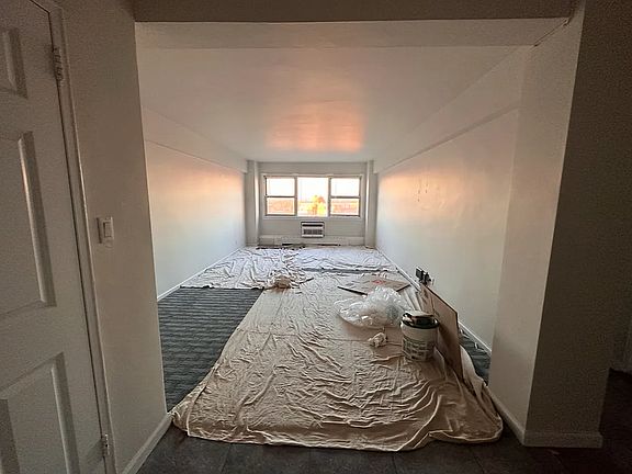 3rd image of 109-10 Queens Blvd #11